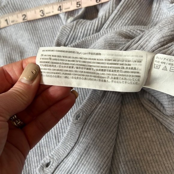 ribbed button down crop stretchy long sleeved top crew grey small - Picture 7 of 7